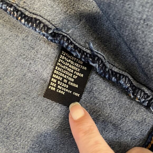 Women's DG2 Diane Gilman Denim Jacket Med Dragon Annivers Rhinestone Embroidered - Picture 9 of 9